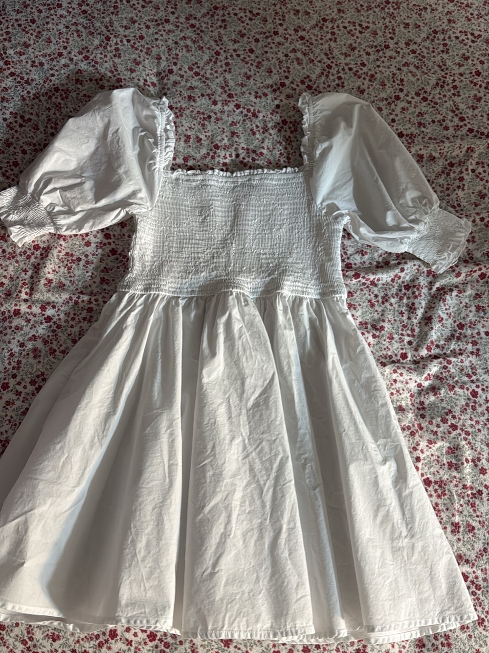 Francesca's Collections White Puff Sleeve Smocked Midi Dress